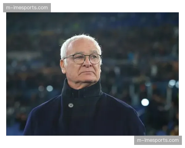 卡利亚里保级关键战前，主帅拉涅利召开紧急队内会议