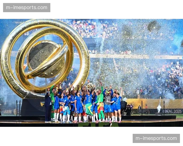 法甲联盟公布2025-26赛季中期财报，转播收入同比增长，商业开发成新引擎