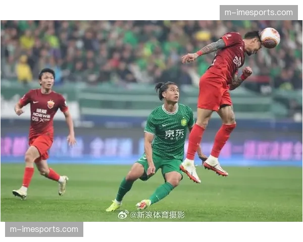 【2026年4月中超联赛·非赛事·群众体育中超带动效应明显，4月多个城市业余足球联赛报名球队数量激增